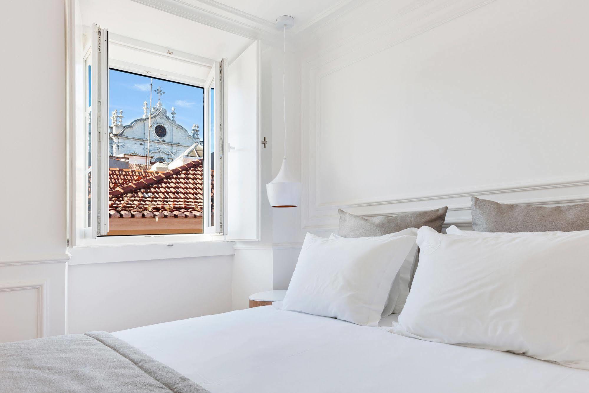 Hello Lisbon Sao Bento Boutique Apartments Ngoại thất bức ảnh
