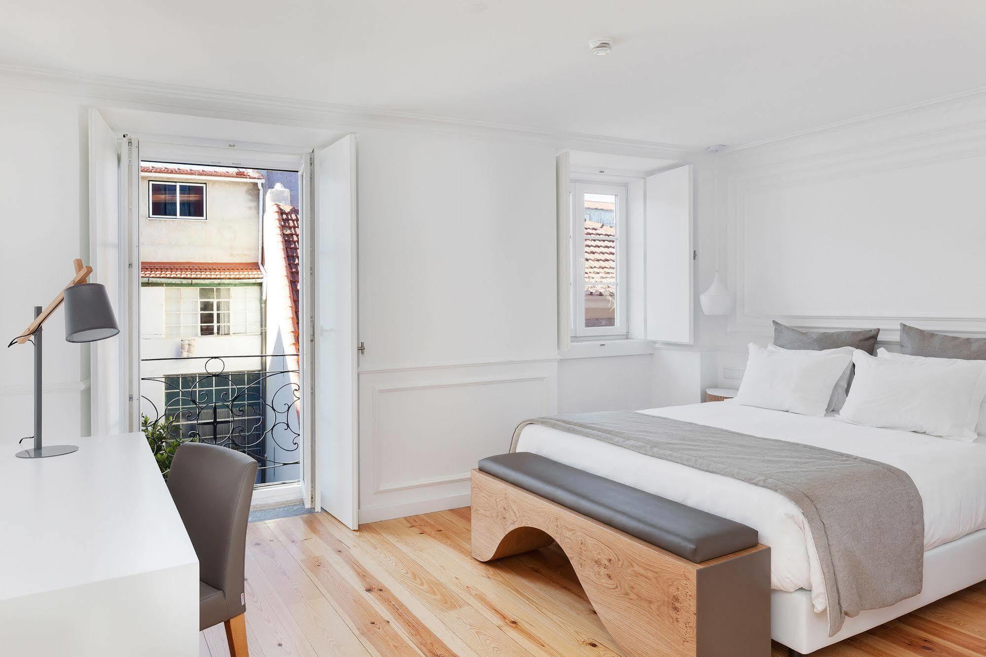 Hello Lisbon Sao Bento Boutique Apartments Ngoại thất bức ảnh