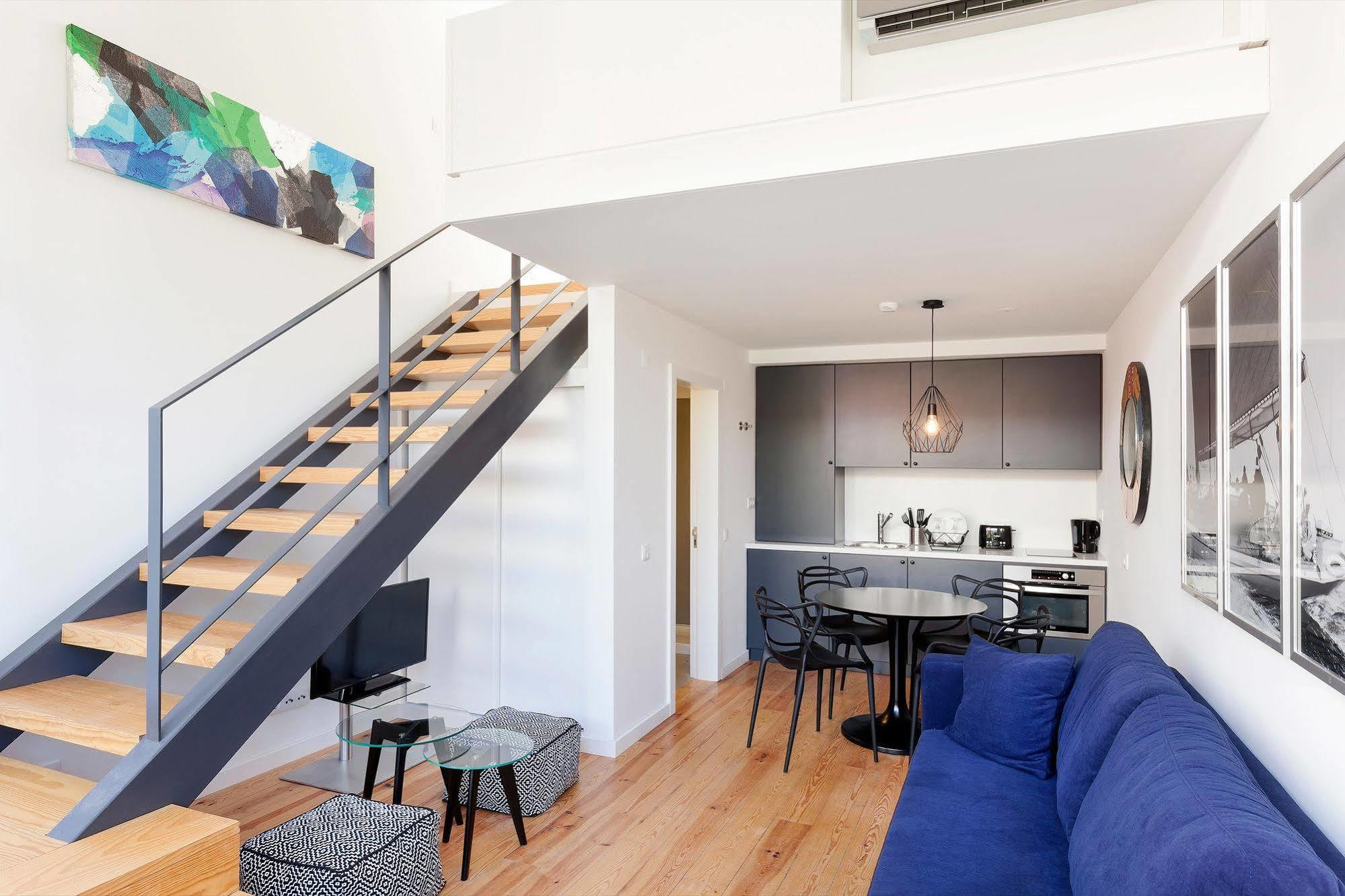 Hello Lisbon Sao Bento Boutique Apartments Ngoại thất bức ảnh