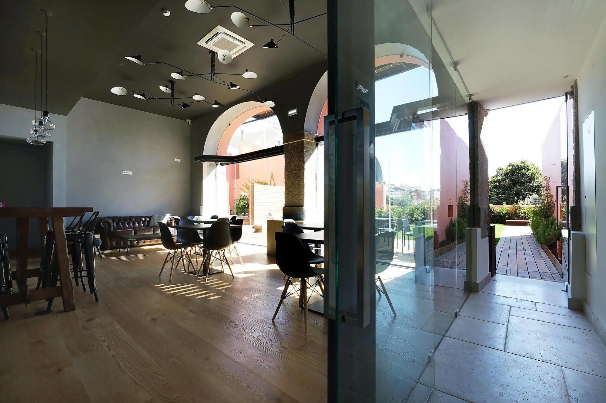 Hello Lisbon Sao Bento Boutique Apartments Ngoại thất bức ảnh